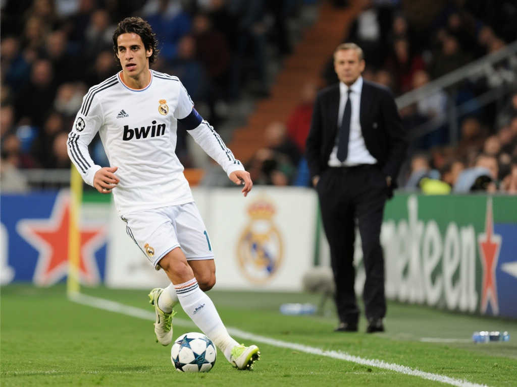 仅精彩纷呈 仅精彩纷呈